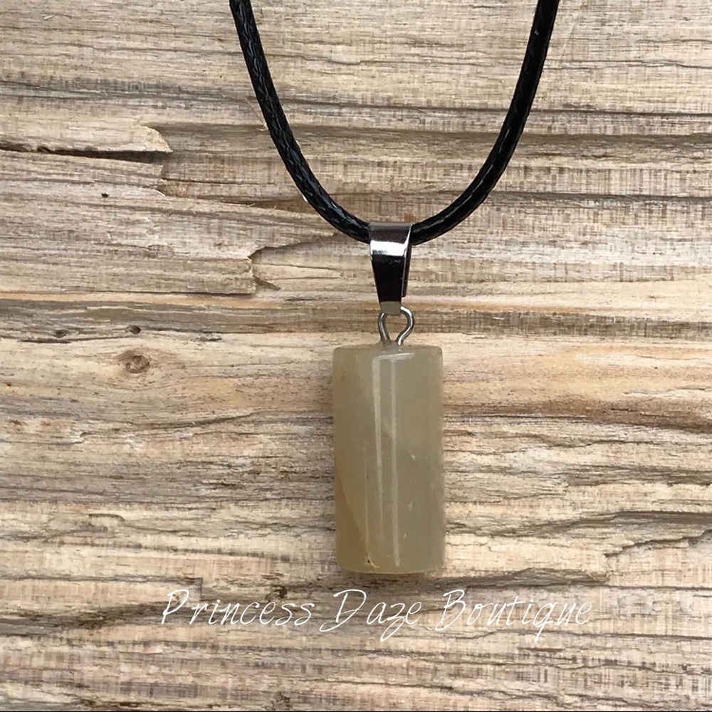 Natural Stoneā Necklace
